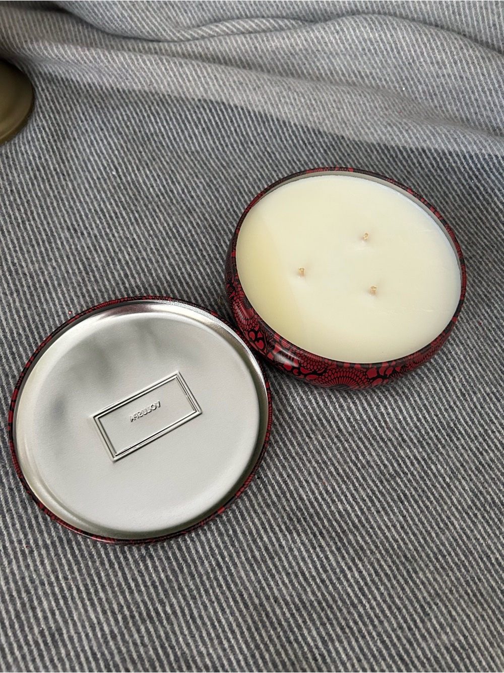 Voluspa Goji Tarocco Orange 3-Wick Candle Tin